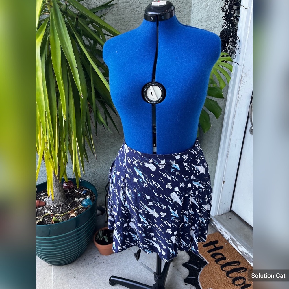 Navy Marine-life Flare Skirt